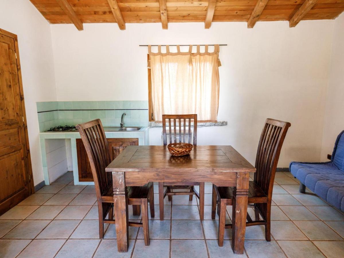 A Mare Di Ginepri 06D Bilo Apartment Бадези Екстериор снимка